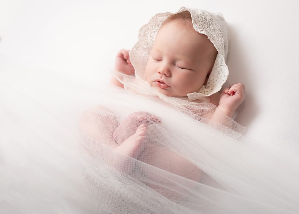 Newborn baby photography by Daisy May – Expert newborn photographer in Co. Armagh, Northern Ireland.